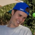 Justin Bieber-1713843541