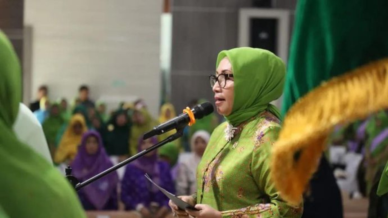 Menteri Pemberdayaan Perempuan dan Perlindungan Anak (PPPA) Arifah Fauzi mengajak seluruh organisasi perempuan, termasuk Muslimat Nahdlatul Ulama (NU) di Aceh, untuk aktif mencegah kekerasan terhadap perempuan dan anak.