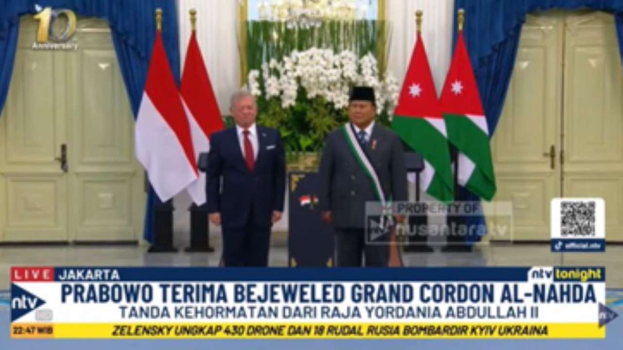 Raja Yordania Raja Abdullah II menganugerahkan tanda kehormatan Bejeweled Grand Cordon Al-Nahda untuk Presiden Prabowo