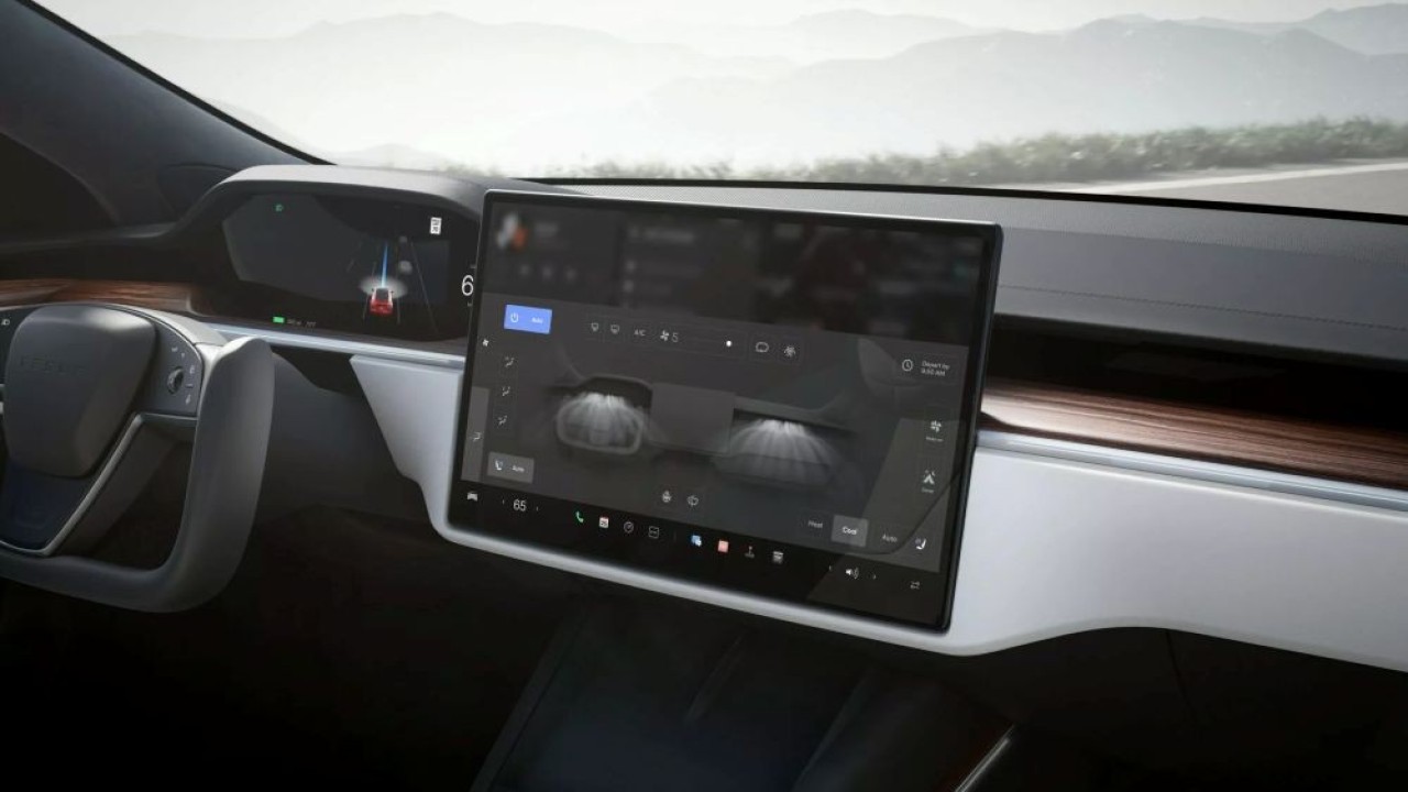 Ilustrasi. Layar sentuh mobil. (Foto: Istimewa via Carscoops)