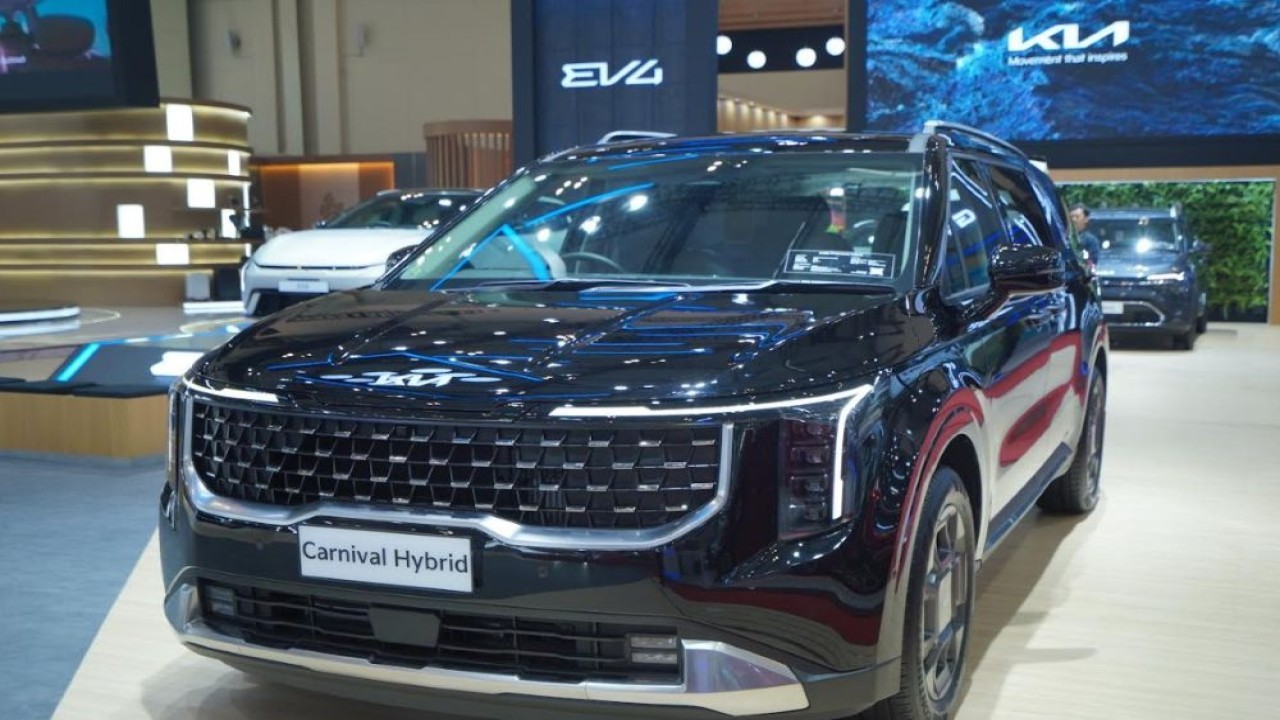 Kia Carnival Hybrid. (Foto: Istimewa)