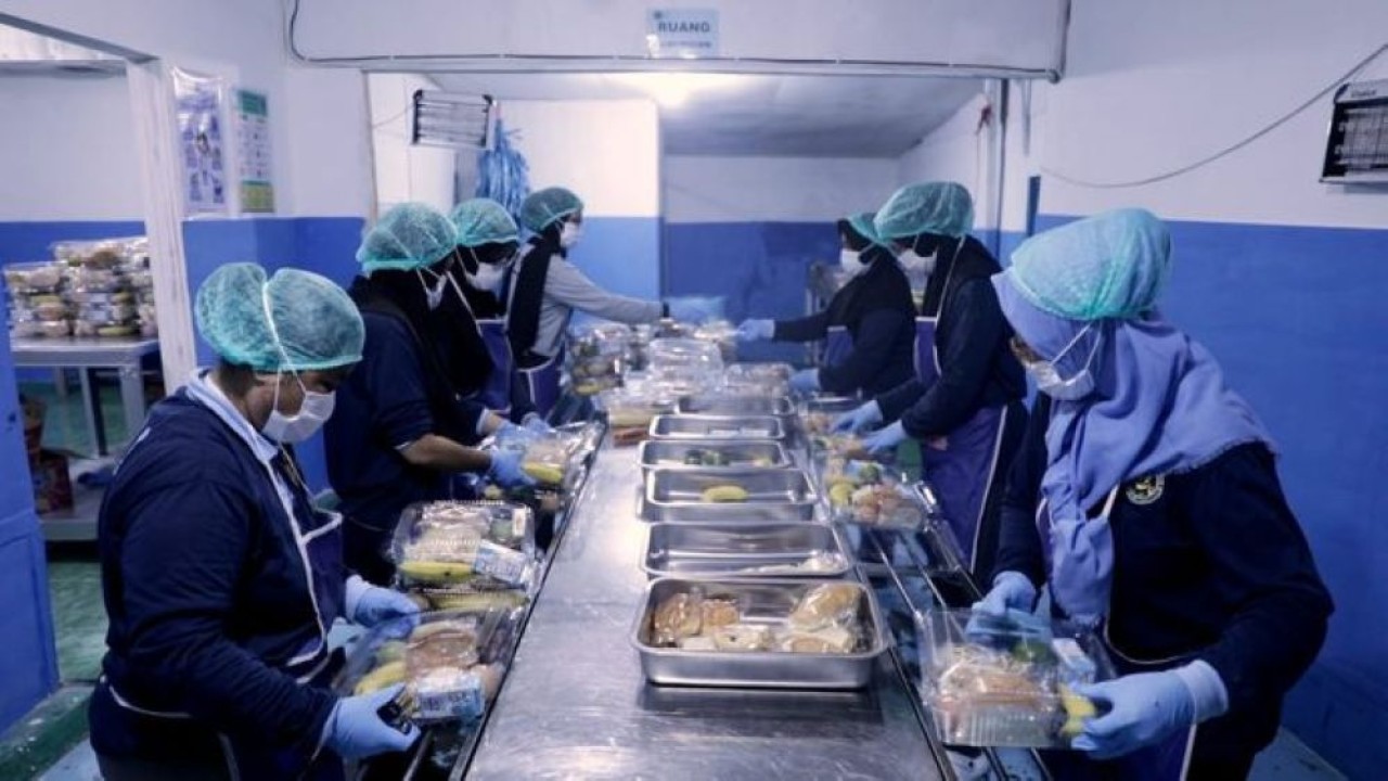 Program Makan Bergizi Gratis (MBG) disebutkan telah menjangkau lebih dari 60 juta penerima manfaat. (Foto: Istimewa)
