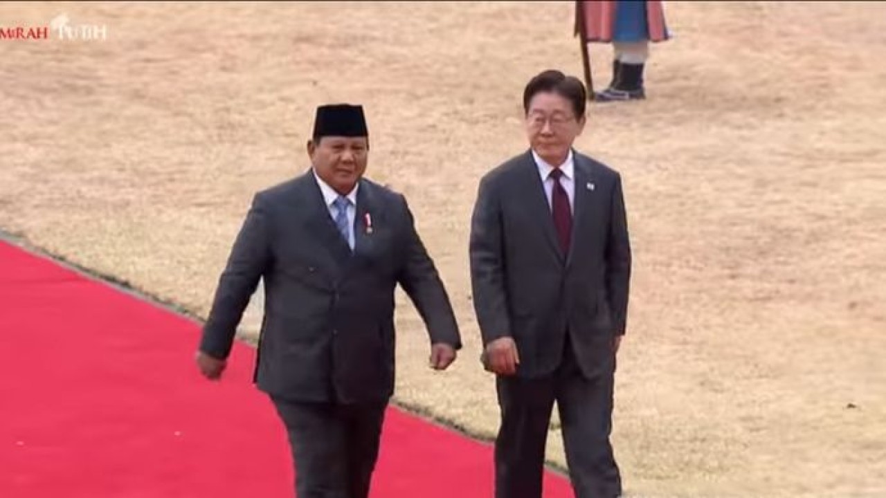 Presiden RI Prabowo Subianto bertemu dengan Presiden Korea Selatan Lee Jae Myung di Blue House atau Cheong Wa Dae, Seoul (Istimewa)