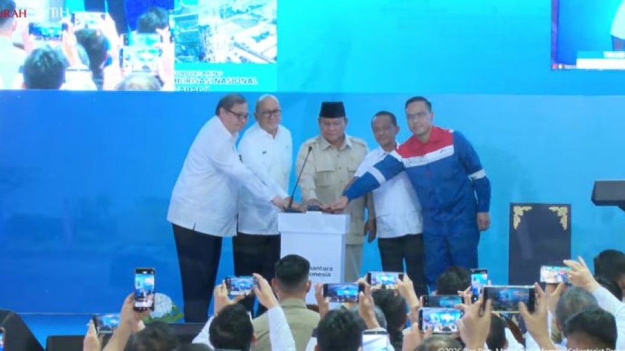 Presiden Prabowo Subianto meresmikan pembangunan 13 proyek hilirisasi tahap kedua yang tersebar di sejumlah wilayah Indonesia. (Foto: Istimewa)