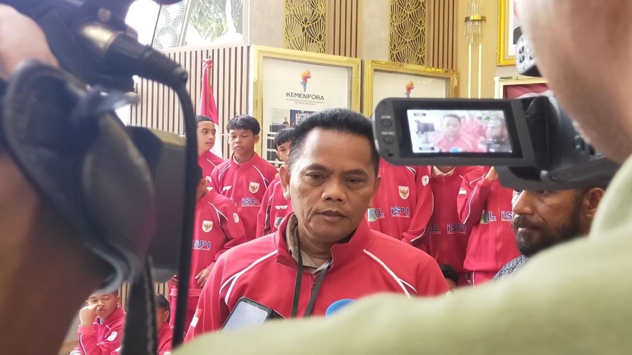 Ketua Umum BLiSPI Subagja memberikan keterangan pers/ist