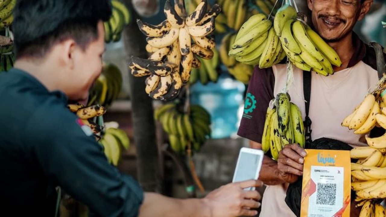 Bank Mandiri pacu ekonomi rakyat! Hingga April 2026, realisasi KUR Bank Mandiri sukses menembus Rp14,54 Triliun dan telah disalurkan kepada 113.223 pelaku UMKM di seluruh Indonesia. (Istimewa)