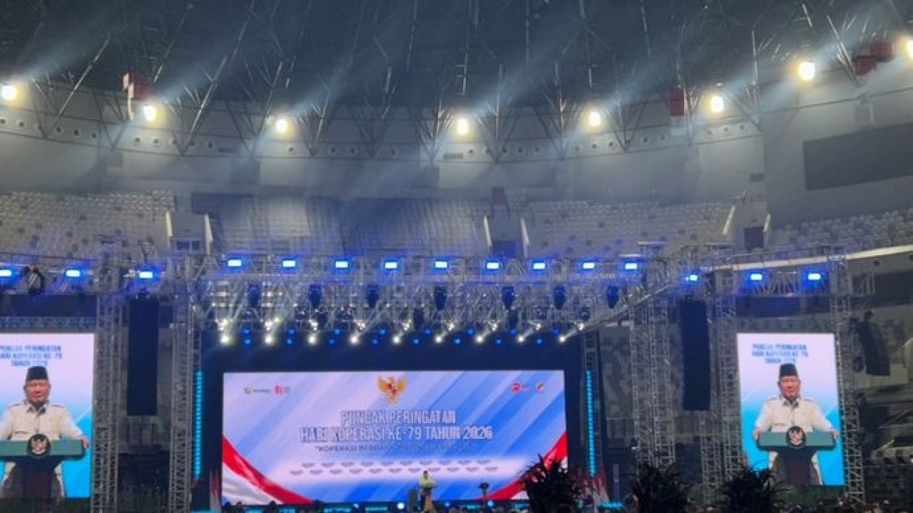 Presiden Prabowo Subianto menghadiri puncak peringatan Hari Koperasi Nasional (Harkopnas) ke-79 di Indonesia Arena, Kompleks Gelora Bung Karno (GBK), Jakarta, Minggu, 12 Juli 2026. (Foto: NTVnews)