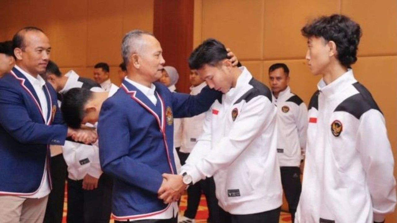 Ketua Umum PB TI, Letjen TNI Richard Tampubolon menyemangati para atlet Indonesia yang berlaga di 8th Asian Taekwondo Indonesia Open Championships 2026