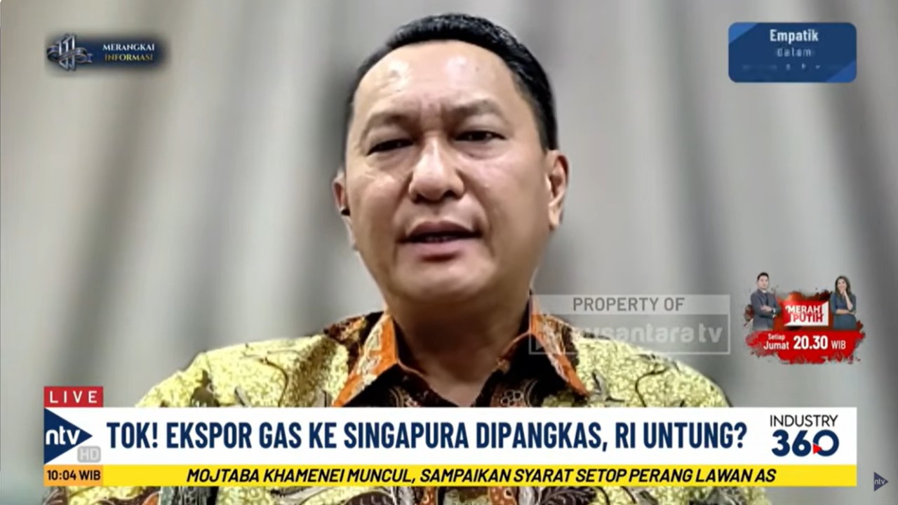 Ketua Fraksi Partai Golkar DPR RI Bambang Patijaya menilai Menteri Koordinator Bidang Hilirisasi dan Transisi Energi sekaligus Menteri Energi dan Sumber Daya Mineral (ESDM), Bahlil Lahadalia telah mengambil langkah berani karena memangkas ekspor gas ke Singapura.